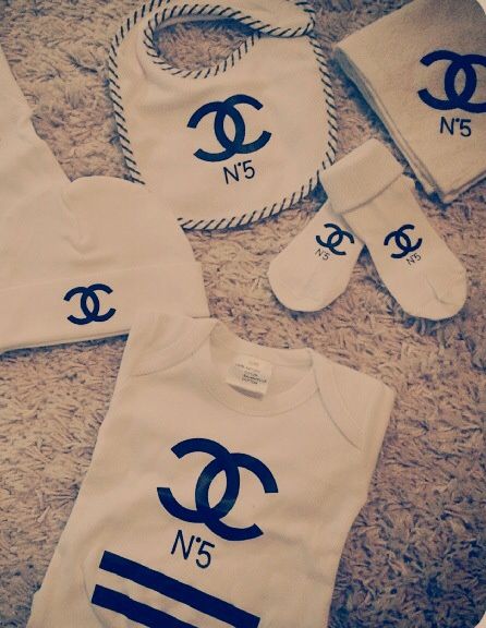 Baby clothes from Chanel by JHELISSA M | We Heart It Chanel Baby Clothes, Chanel Baby Shower, Gucci Baby Clothes, Chanel Clothes, Baby Chanel, Baby Clothes Boy, Trendy Baby Girl Clothes, Luxury Baby Clothes