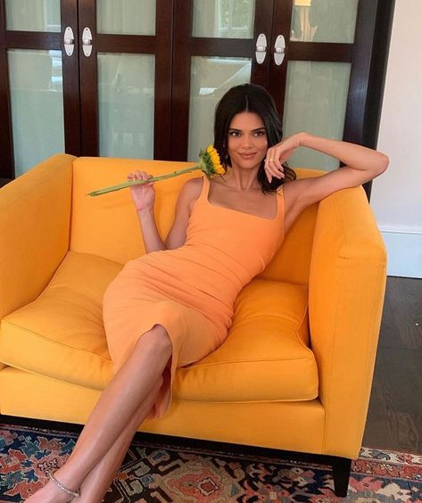 BEC + BRIDGE • karina tuck midi dress in tangerine Malibu Princess, Kendall Jenner Aesthetic, Summer Dress Trends, Ombré Hair, Kendall Jenner Outfits, Kendall And Kylie Jenner, Kendall And Kylie, Kendall Jenner Style, Kardashian Jenner