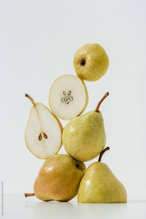 Ingredients Photography, Food Art Photography, Pear Fruit, Object Photography, Still Life Fruit, Fruit Photography, Food Poster Design, Still Photography, Watercolor Art Lessons