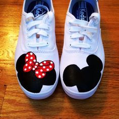 painted keds diy disney - Google Search Mickey Mouse Sneakers, Painted Keds, Minnie Shoes, Disney Painted Shoes, Mickey Shoes, Silhouette Disney, Mickey Mouse Shoes, Shoe Painting, Minnie Mouse Shoes