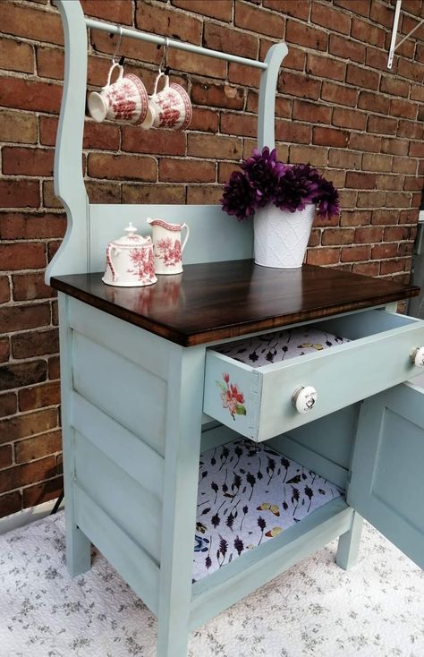 Antique Dry Sink, Antique Wash Stand, Bedroom Makeovers, Dry Sink, Chalk Painting, Wash Stand, Refinished Furniture, Market Ideas, Coffee Bar Home