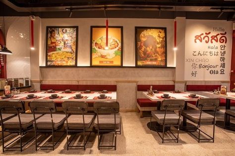 Japanese Restaurant Design, Sushi Design, Coffee Restaurants, Fast Casual Restaurant, Hotel Concept, Restaurant Business, Stylish Interior Design, Restaurant Concept, Modern Restaurant