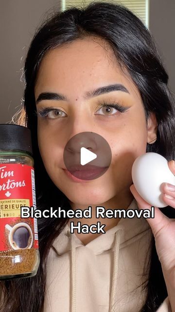 Black Head Remover Diy, Black Head Mask, Black Heads Removal, Vitamin C Face Mask, Tea Tree Face Wash, Blackheads And Whiteheads, How To Remove Blackheads, Lemon Mask, Removes Blackheads