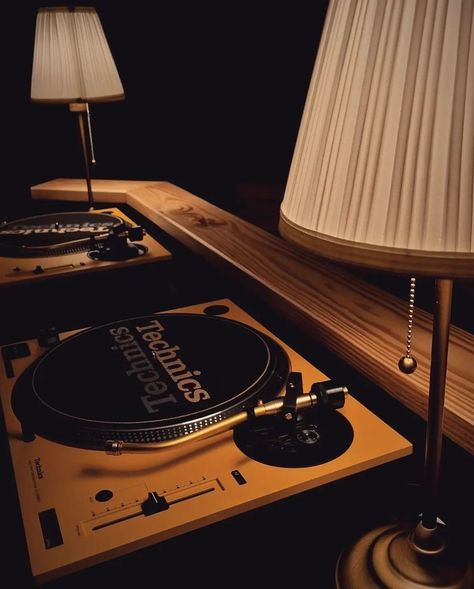 Con Sabor Latino! 🎵🍸 Introducing “Colectivo” a Sound Bar that serves Music on Vinyl and Cocktails. A place you can escape to at the end of the day, where people can gather and celebrate the love of music. A music library of sorts where the music tells stories. @ColectivoPanama Shout out to @ritmoequis holding @acrylick down in Panama. 🫡🌱 #acrylick #colectivopanama #soundbar #vinylcommunity Vinyl Bar Aesthetic, Panama Aesthetic, Music On Vinyl, Music Bar, Love Of Music, Music A, Vinyl Music, Music Library, Sound Bar