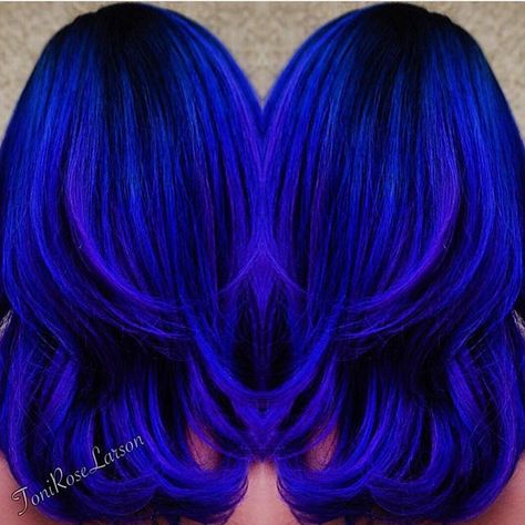 My Blue Heaven Royal blue color design by Toni Rose Larson @colordollzbytoni #hotonbeauty #kenra Electric Blue Hair, Rose Hair Color, Royal Blue Hair, Dyed Hair Blue, Hair Color Crazy, Different Hair Colors, Bright Hair, Hair Color Blue, Rose Hair