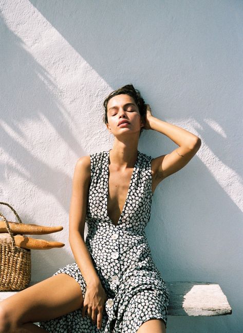 frachella — Photo by Cameron Hammond Director Rachel Gill... Paris Mode, Vestidos Vintage, Mode Inspiration, Style Outfits, Primavera Estate, A Dress, Summer Looks, Spring Summer Fashion, Ibiza