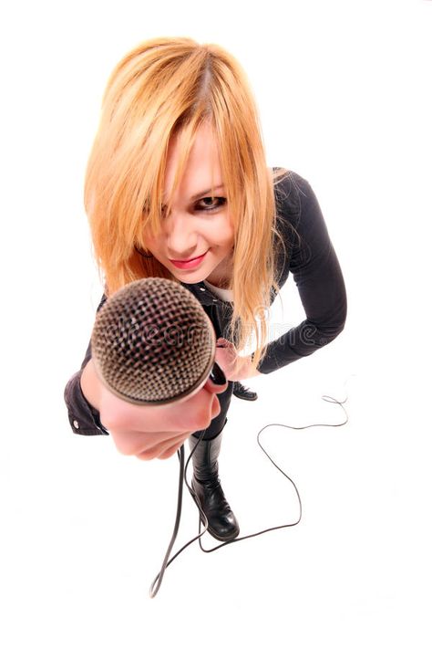 Microphone Drawing, Artistic Portrait Photography, Music Mic, Rock Singer, Photoshoot Studio, Pose Reference Photo, Music Photography, Portrait Artist, Female Singers