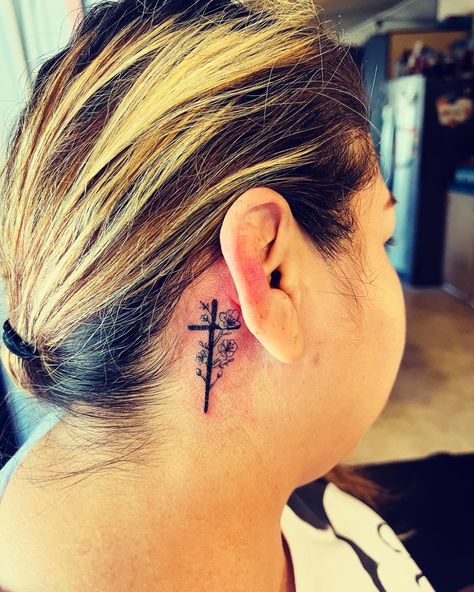 Christian Behind Ear Tattoo, Tattoo Back Ear, Behind The Ear Cross Tattoo, Ear Cross Tattoo, Cross Tattoo Behind Ear, Cross Behind Ear, Cross Behind Ear Tattoo, Floral Cross Tattoo, Back Ear Tattoo