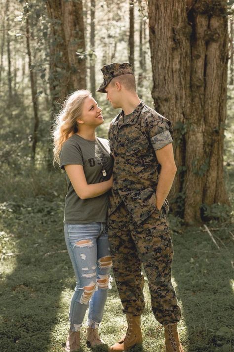 Marine Girlfriend Pictures, Military Couple Pictures, Military Couple Photography, Marine Corps Wedding, Usmc Girlfriend, Military Couples Photos, Military Engagement Photos, Army Love Photography, Army Couple Pictures