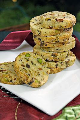 Tea Savories, Cocktail Cookies, Savory Shortbread, Seeded Crackers, Preparing Thanksgiving Dinner, Sable Cookies, Cocktails Easy, Icebox Cookies, Orange Cocktail