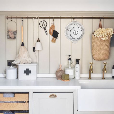 Brass Rail In Kitchen, Brass Hanging Rail Kitchen, Kitchen Brass Rail, Kitchen Rail With Hooks, Brass Pot Rail, Heavy Kitchen, Kitchen Hardware Trends, Airbnb Kitchen, Kitchen Rail