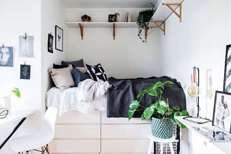 19 Brilliant IKEA Storage Hacks for Small Bedrooms [Easy DIY] Hacks For Small Bedrooms, Loft Bed Ideas For Small Rooms, Adult Loft Bed, Murphy Bed Ikea, Small Bedroom Storage, Ikea Bedroom, Small Bedrooms, Bed Design Modern, Best Ikea