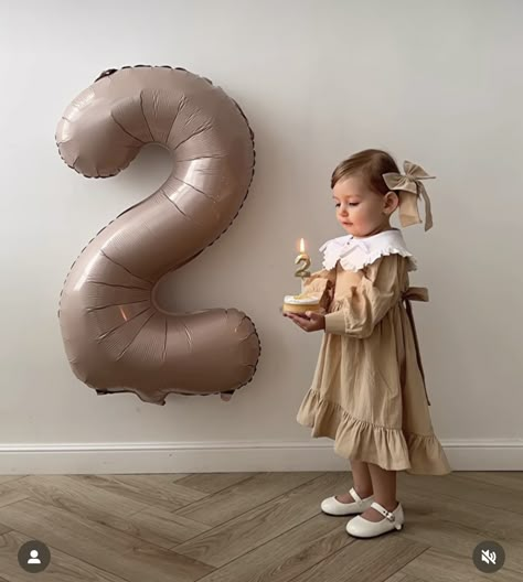 2year Birthday Photoshoot, 2 Year Photoshoot Ideas, 2nd Birthday Photo Shoot Ideas Indoor, 2 Birthday Photoshoot Ideas, 2 Year Birthday Photoshoot, Second Birthday Photo Shoot, 2nd Birthday Photo Shoot Ideas, Second Birthday Photos, 2nd Birthday Photos