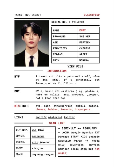 Card Templates Kpop, Carrd Inspo Game, Carrd Profile Template, Kpop Carrd Inspo Simple, Simple Carrd Theme, Carrd Inspo One Page, Kpop Carrd Aesthetic, Card Co Idea, Carrd Inspo Template Simple