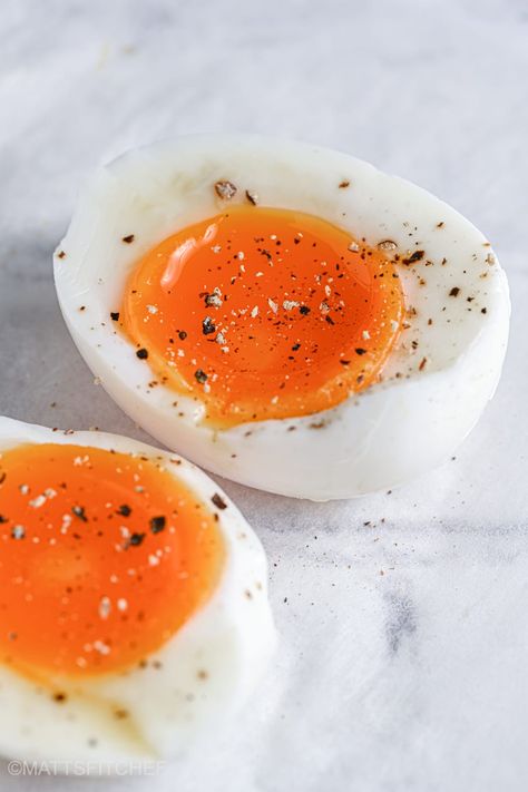 This easy 10 minute recipe teaches you how to make perfect Air Fryer Soft Boiled Eggs with runny yolk and firm white. Times & temps included! Vegetarian Finger Food, Microwave Scrambled Eggs, Boiled Egg Recipes, Unflavored Protein Powder, Dippy Eggs, Banana Baked Oatmeal, Starbucks Egg Bites, Egg Bites Recipe, Baked Oatmeal Cups