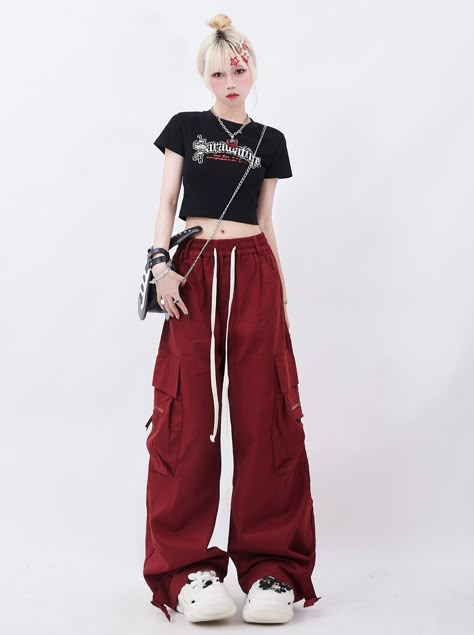 ❤︎Red & Black American Cool Loose Drawstring Pants❤︎

⚠Please allow 2 weeks for️product to be shipped Red And Black Streetwear Outfit, Baggy Red Pants, Black And Red Outfit, Red And Black Outfit, Red Pants Fashion, Red Outfit Casual, Red Trousers Outfit, Red Cargo Pants, Red Streetwear