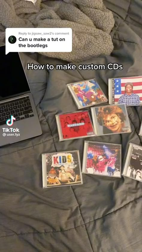 How To Make An Album Cover, Diy Vinyl Album Cover, Dvd Craft Ideas, Diy Camera Accessories, Decorated Cd Player, How To Make A Music Box Diy, Cd Diy Ideas, Music Craft Ideas, Diy Album Covers