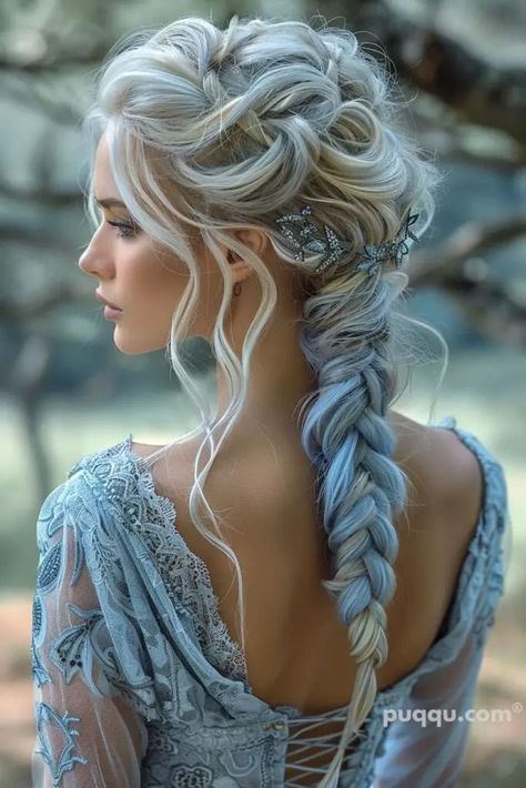 Κούρεμα Bob, Halo Braid, Waterfall Braid, Fishtail Braid, Fantasy Hair, Braid Tutorial, Crown Braid, Popular Hairstyles, Braids For Short Hair