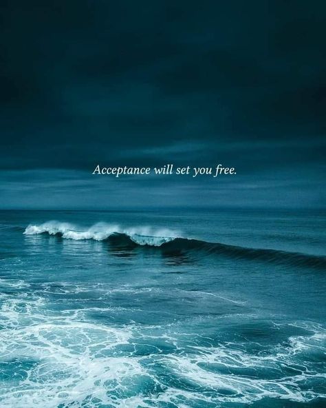 Ocean Quotes Inspirational, Weather Quotes, Positive Vibes Quotes, Honest Quotes, Philosophy Books, Cute Wallpapers Quotes, Postive Life Quotes, Simple Quotes, Really Good Quotes