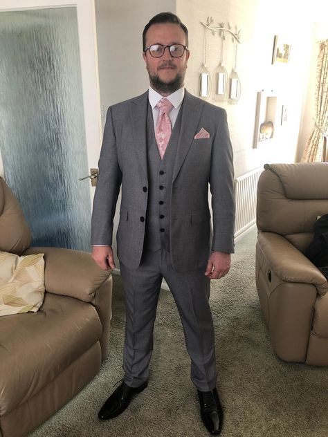 Grey Suit With Pink Tie, Light Grey Suit Pink Tie, Grey Tux Pink Tie, Grey Suit Peach Tie, Grey Suit Pink Bowtie, Grey Suit Pink Tie, 3 Piece Suit Men, Grey Groomsmen, Grey 3 Piece Suit