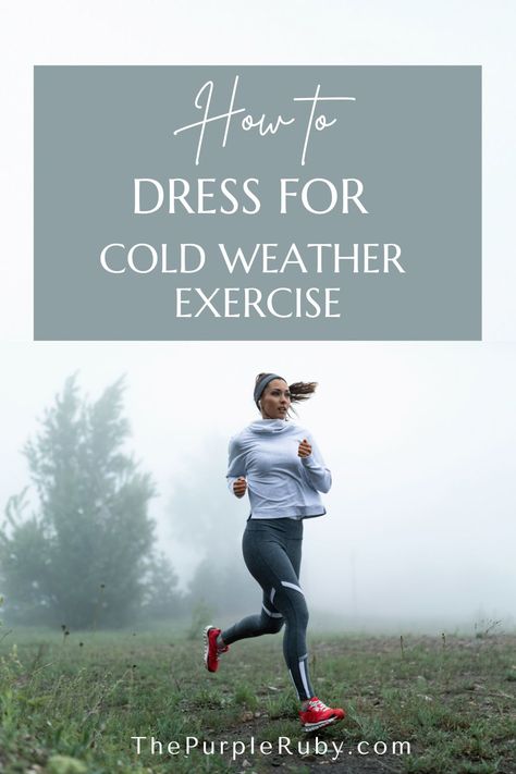 Fall Outdoor Workout Outfit, Running Outfits For Women Cold, Winter Exercise Outfits, Winter Walking Outfit Cold Weather, Winter Running Outfit Cold Weather, Warm Athletic Outfits, Cold Weather Running Outfit, Winter Workout Outfits For Women, Running Outfit Winter