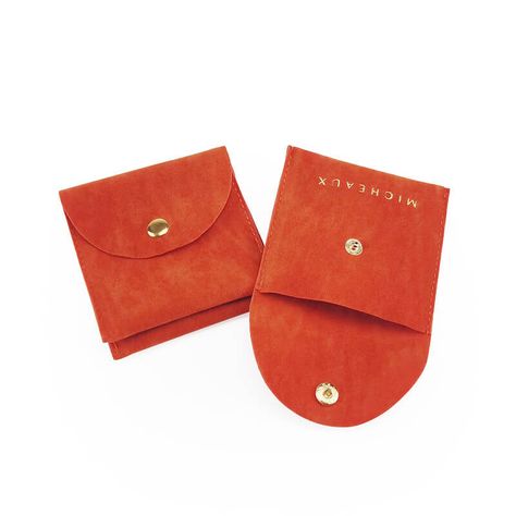 Velvet Flap Envelope Jewelry Pouch with Snap Fastener Envelope Jewelry, Velvet Envelope, Gift Packing, Snap Fasteners, Leather Products, Velvet Pouch, Gift Packs, Small Wallet, Jewelry Pouch