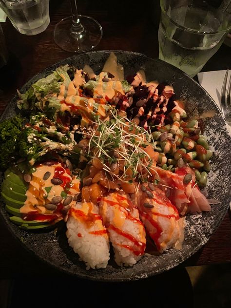 Salmon Poke Bowl Aesthetic, Poke Aesthetic, Poke Bowl Aesthetic, Bowl Food Ideas, Summer Salmon, Bowl Aesthetic, Salmon Poke, Food Ideas Summer, Bowl Food