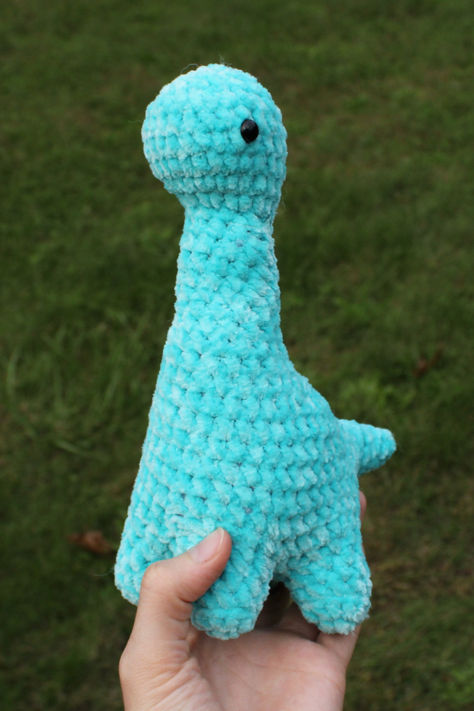 stuffed brachiosaurus made of a soft cuddly chenille yarn in a teal color Crochet Handmade, Crochet Projects, Amigurumi, Handmade Items, Crochet, Handmade Gifts, Gifts