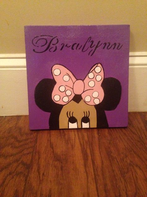 Minnie Mouse canvas #canvasart Minnie Mouse Canvas, Draw Mickey Mouse, Easy Steps To Draw, Halloween Summer, Steps To Draw, Minnie Mouse Birthday Theme, Minnie Mouse Drawing, Disney Canvas Art, Disney Canvas