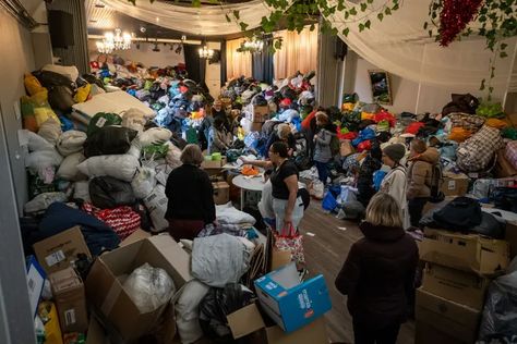 How To Help Ukraine, From Donating To Charities To Sending Supplies | HuffPost UK Life Clutter Bug, Uk Life, Clean Clutter, Clothes Swap, Charity Donation, Donate Money, Walmart Gift Cards, Create Change, Charity Work