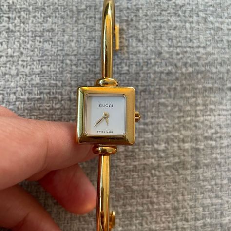 Gucci Accessories | Gucci Watch Vintage | Col Vintage Gucci Watch Women, Vintage Luxury Watch, Gucci Watch Women Vintage, Gucci Vintage Watch, Vintage Gucci Watch, Gucci Watch Women, Vintage Gold Watch, Fancy Watches, Vintage Watches Women