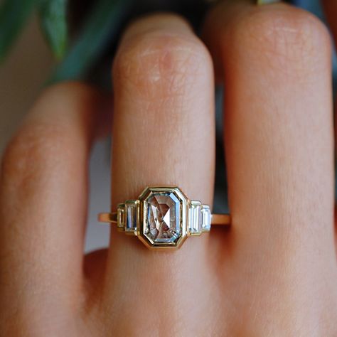 Nested Rings Engagement, Classic Modern Engagement Rings, Retro Engagement Rings Art Deco, Clear Engagement Ring, Avant Garde Engagement Ring, Vintage Engagement Rings Unique 1920s Art Deco, Retro Wedding Ring, Art Deco Vintage Engagement Rings, Nontraditional Engagement Rings Silver