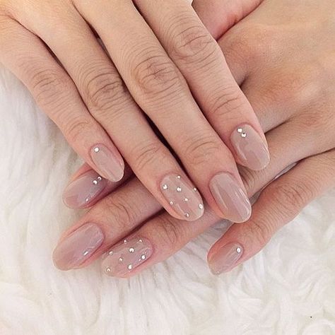 Nails Design With Rhinestones, Simple Acrylic Nails, Super Nails, Nail Art Wedding, Ideas Nails, Trendy Nail Art, Winter Nail, Neutral Nails, Bridal Nails