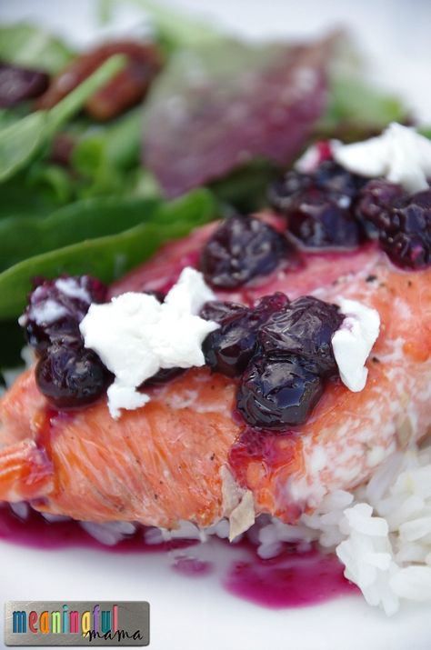 It is Copper River salmon time, which means amazing salmon. Grilled salmon with goat cheese and blueberry sauce is one of our favorite ways to serve salmon. Lemon Sauce For Salmon, Salmon Fish Tacos, Copper River Salmon, Salmon Grilled, Blueberry Goat Cheese, Pork Brisket, Sauce For Salmon, Grilled Salmon Recipes, Goat Cheese Recipes