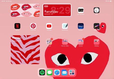 Ios 16 Home Screen Ideas For Ipad, Pink And Red Phone Layout, Tablet Home Screen Ideas, Pink Ipad Ideas, Ipad Screen Decals For Bloxburg, Ipad Ios Homescreen Ideas, Ipad Homescreen Ideas Ios 15, Ipad Wallpaper Ideas Ios 15, Iphone Asethic Layout