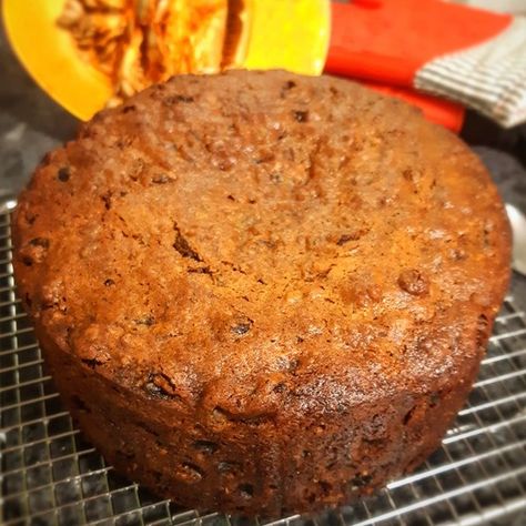 Drunken Pumpkin, Fruit Cake Recipe Easy, Boiled Fruit Cake, Pumpkin Fruit, Fruit Cake Recipe Christmas, Pumpkin Cake Recipes, Sweet Cooking, Ginger Nut, Fruitcake Recipes