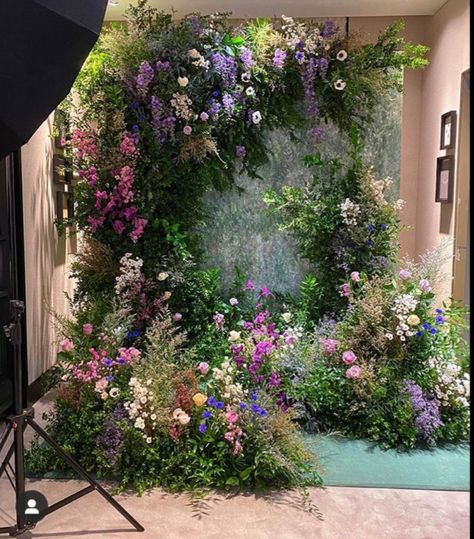 Enchanted Birthday, Enchanted Garden Wedding, Dream Wedding Decorations, Wedding Backdrop Design, Boquette Flowers, Flower Installation, Fairy Party, Arch Design, Floral Backdrop