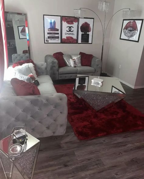 Bougie Apartment Living Room, Red And White Apartment Decor, First Apartment Goals, Red Living Room Decor, Girl Apartment Decor, Black Living Room Decor, Cute Living Room, Apartment Decorating Living, Girly Apartment Decor