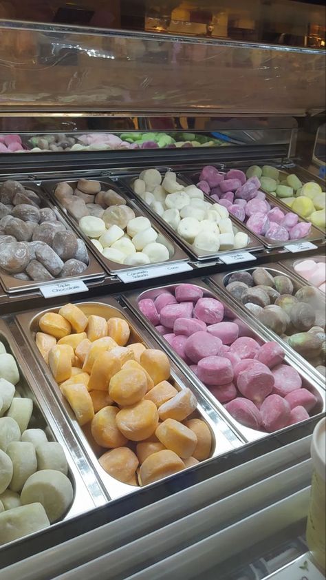 Mochi Ice Cream Aesthetic, Ice Cream Shop Aesthetic, Mochi Aesthetic, Ice Cream Mochi, Aesthetic Ice Cream, Ice Cream Aesthetic, Mochi Ice Cream, Cream Aesthetic, Food Obsession