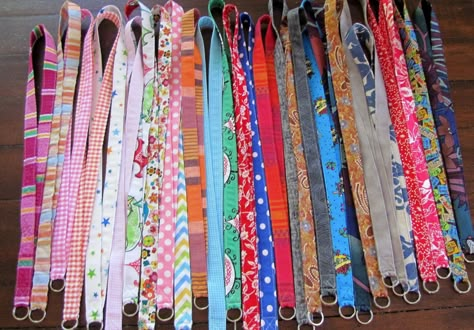 Lanyard Tutorial, Lanyard Diy, Colourful Canvas, Okey Dokey, Diy Lanyard, Wallet Tutorial, Fabric Lanyard, Canvas Diy, I Can Do Anything