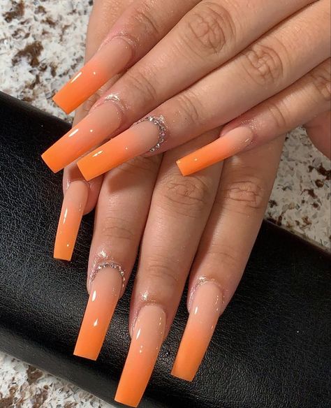 Cheap Nail Designs, Coffin Art, Orange Ombre Nails, Orange Acrylic Nails, Nails Grunge, Matte Pink Nails, Orange Nail Designs, Orange Nail, Halloween Acrylic Nails