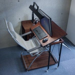 PC desk that can desk work on recliner chairs   {sp} I need the table/desk/surface to move independently of the monitor Home Study Design, Computer Desk Design, Diy Computer Desk, Table Pc, Modern Computer Desk, Ergonomic Desk Chair, Ergonomic Desk, Diy Office, Pc Desk