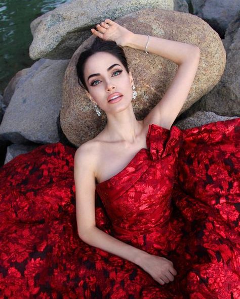 MARIA MANVELIAN on Instagram: "What’s your love language? ❤️" Love Language, Love Languages, Mermaid Formal Dress, Lady In Red, One Shoulder Formal Dress, One Shoulder, Formal Dresses, Red, On Instagram