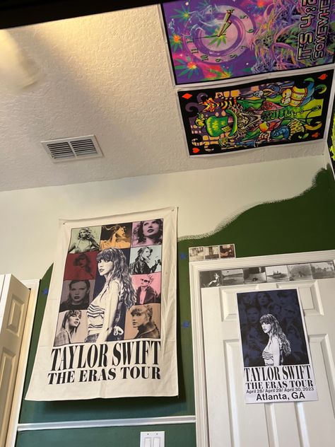 1989 polariods eras tapestry Atalanta eras poster blacklight poster Taylor Swift Tapestry, Eras Poster, Blacklight Posters, Swift Aesthetic, Tapestry Room, Aesthetic Room Ideas, Taylor Swift 1989, Room Redo, Pretty Stuff