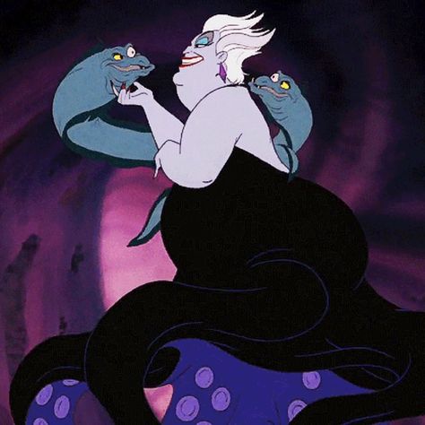 the little mermaid (1989) Ursula Aesthetic Wallpaper, The Little Mermaid Ursula, Little Mermaid Characters, Disney Wallpapers, Disney Cards, Greatest Villains, Disney Villain, Disney Phone Wallpaper, Film Disney