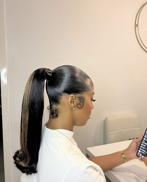 Afro Hair Dye, Barbie Ponytail, Track Hairstyles, Black Ponytail, Weave Ponytail Hairstyles, Sleek Ponytail Hairstyles, Twists Braids, Black Ponytail Hairstyles, Feed In Braids Hairstyles