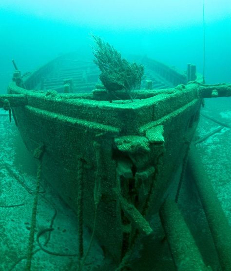 Underwater Shipwreck, Great Lakes Shipwrecks, Apostle Islands National Lakeshore, Exploring Wisconsin, Apostle Islands, Bottom Of The Ocean, Abandoned Ships, Ghost Ship, Two Rivers