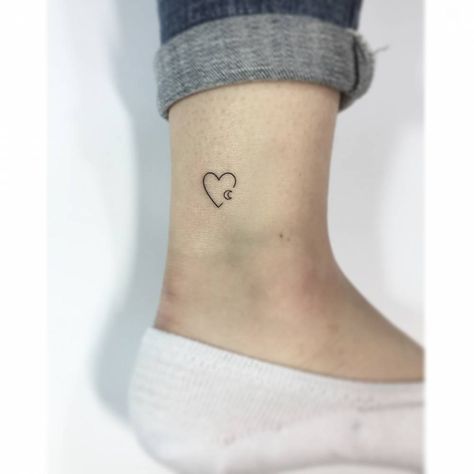 Heart And Moon Tattoo, Planet Symbols, To The Moon And Back Tattoo, Jonboy Tattoo, Love Heart Tattoo, Luna Tattoo, Sacred Tattoo, Explore Tattoo, Moon Symbols