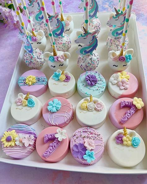 Unicorn Chocolate Covered Oreos, Chocolate Dipped Treats Parties, Chocolate Covered Treats Birthday, Chocolate Covered Oreos Birthday, Birthday Chocolate Covered Oreos, Chocolate Rice Krispies Treats, Chocolate Covered Rice Krispies, Chocolate Covered Rice Krispie Treats, Oreos Cake