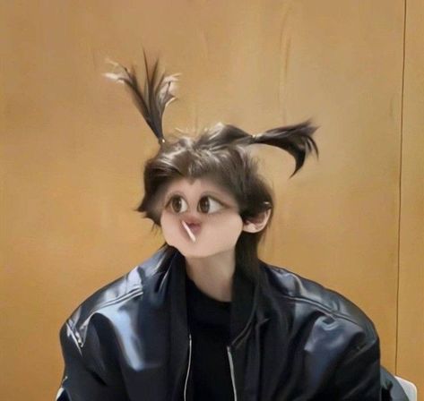 Felix Funny Pictures, Straykids Funny Pictures, Stray Kids Funny Pictures, Straykids Funny, Funny Pictures For Kids, Silly Kids, Straykids Hyunjin Photoshoot, Kids Mood, Goofy Pictures